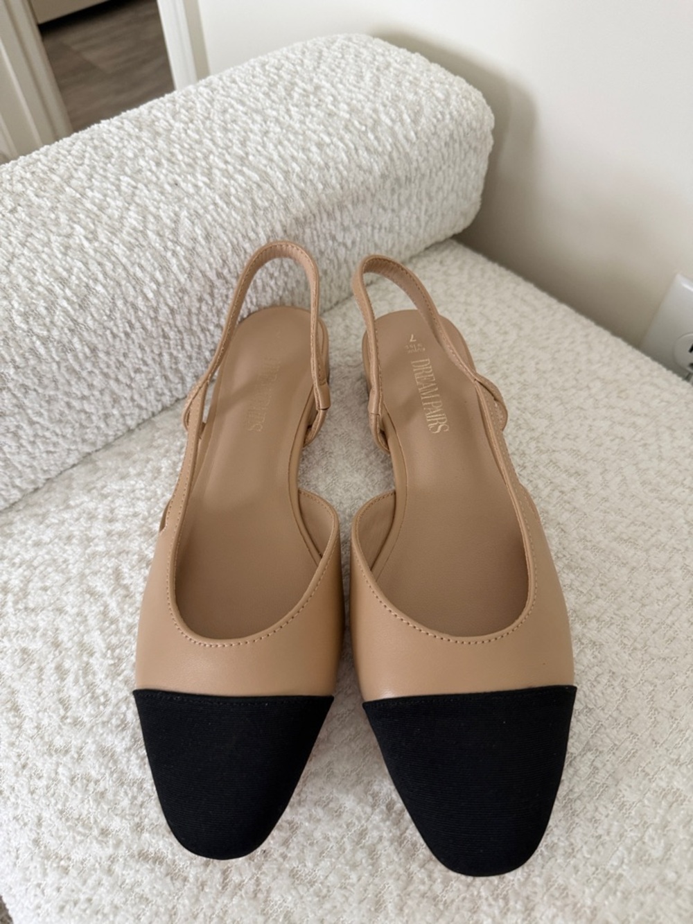 Women’s Two-Tone Slingback Flats - Beige and Black- beautifully made - Picture 4 of 7